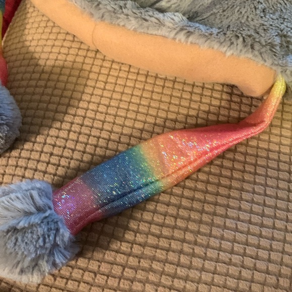 Happy Travels Kids Critter Raccoon Character Children’s Hat - Picture 3 of 4